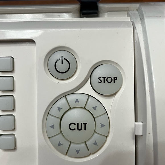 Originals Cricut Expressions and Activity Cartridges with keypads and books - Picture 6 of 16